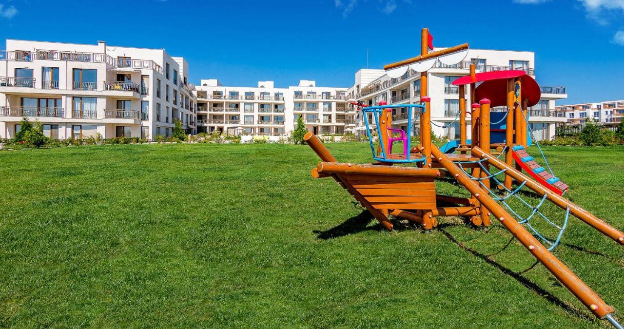 Sea Panorama Apartment - Diamond Beach Sarafovo Burgas Exterior foto
