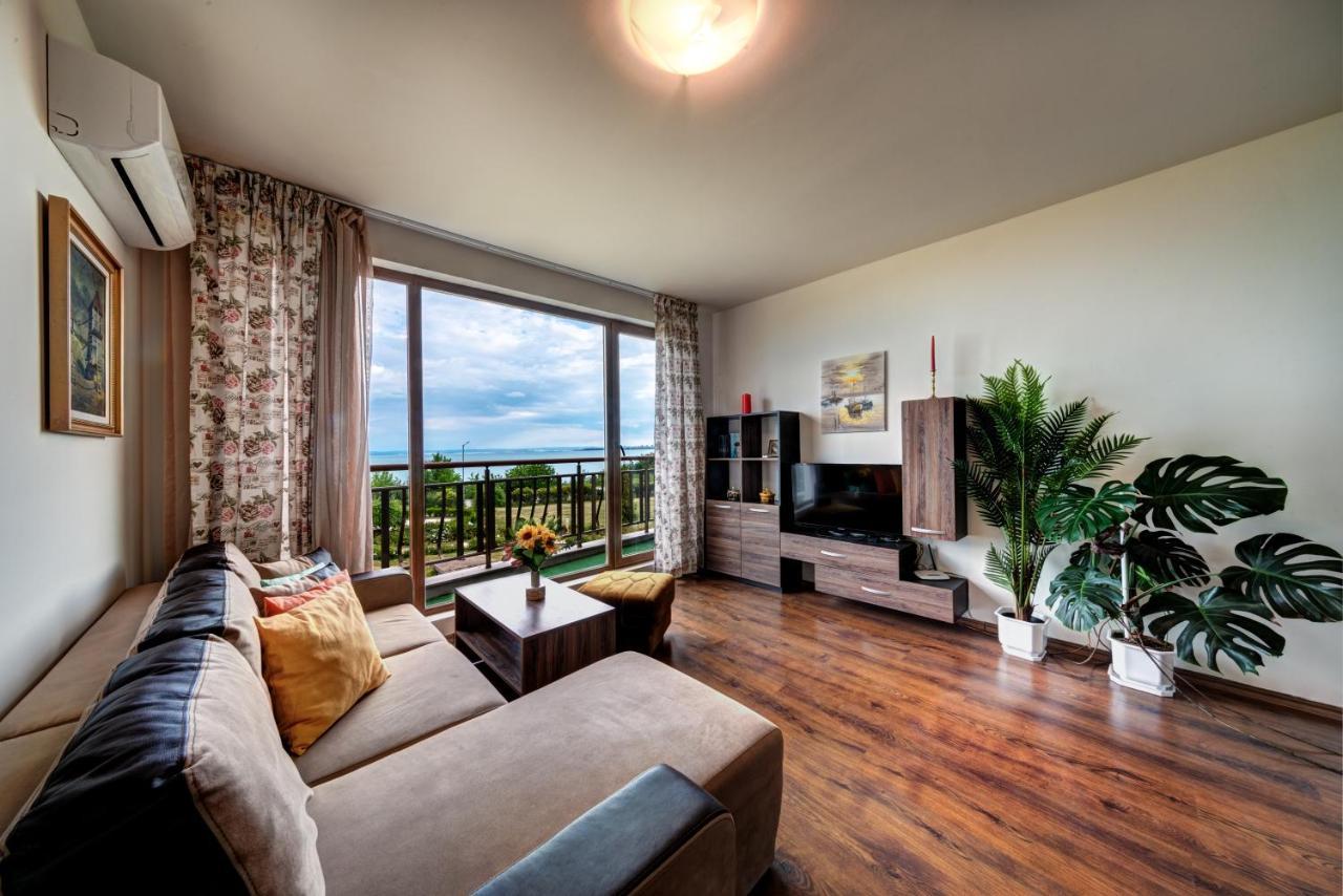 Sea Panorama Apartment - Diamond Beach Sarafovo Burgas Exterior foto